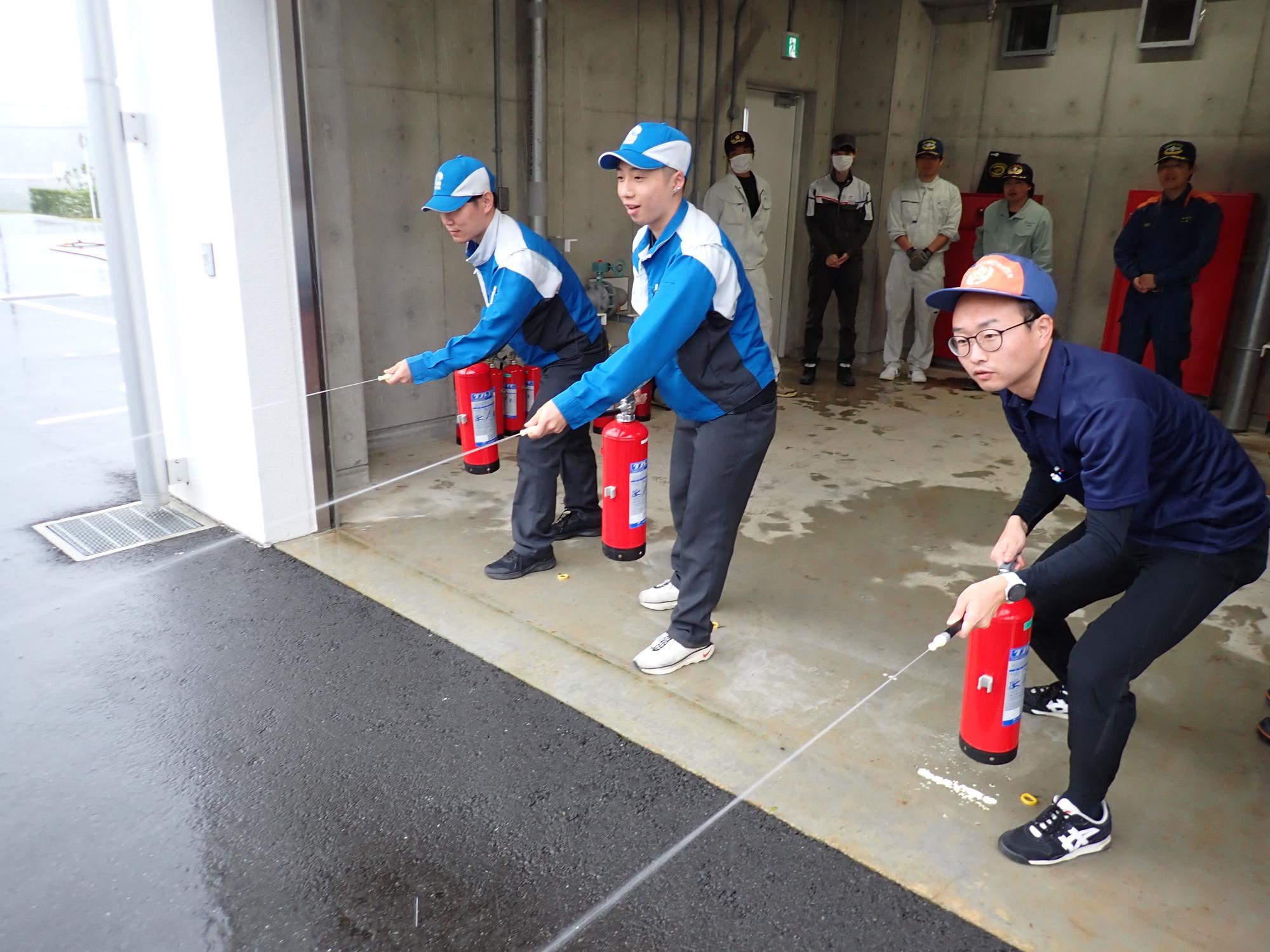 水消火器を使用する事業所新規採用者