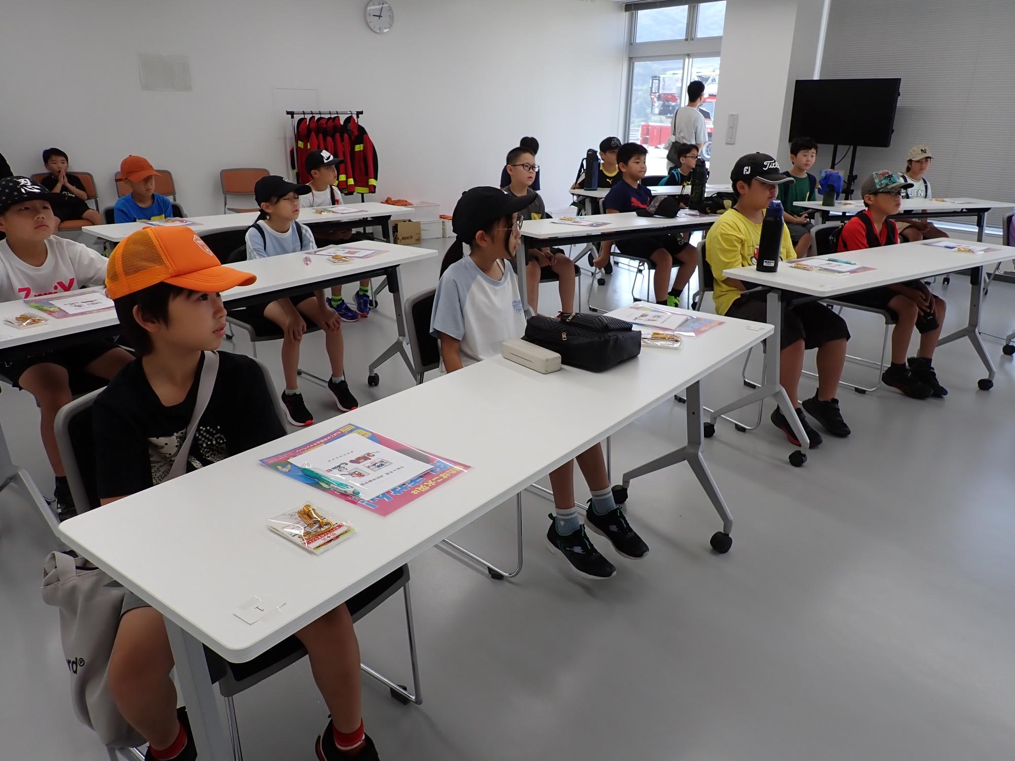 開校式の様子